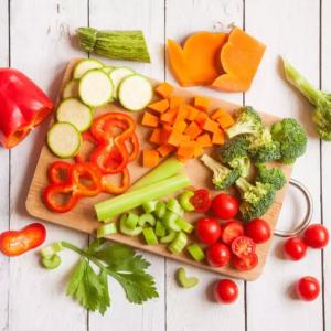 CUT & PEELED